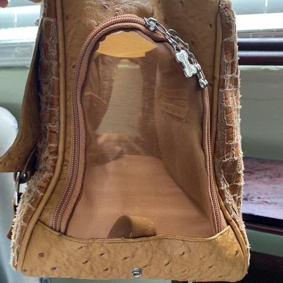 Chrome Bones luxury pet carrier - Picture 4 of 10